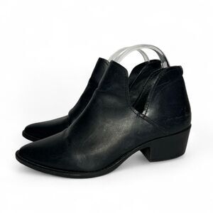 Steve Madden Black ankle booties with a pointed toe and open sides